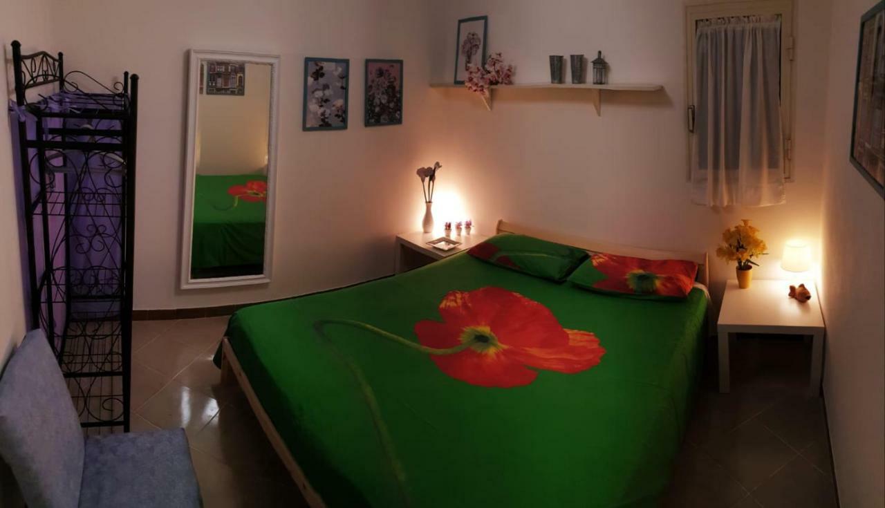 הוילה אבולה Casa Vacanze Robinson מראה חיצוני תמונה